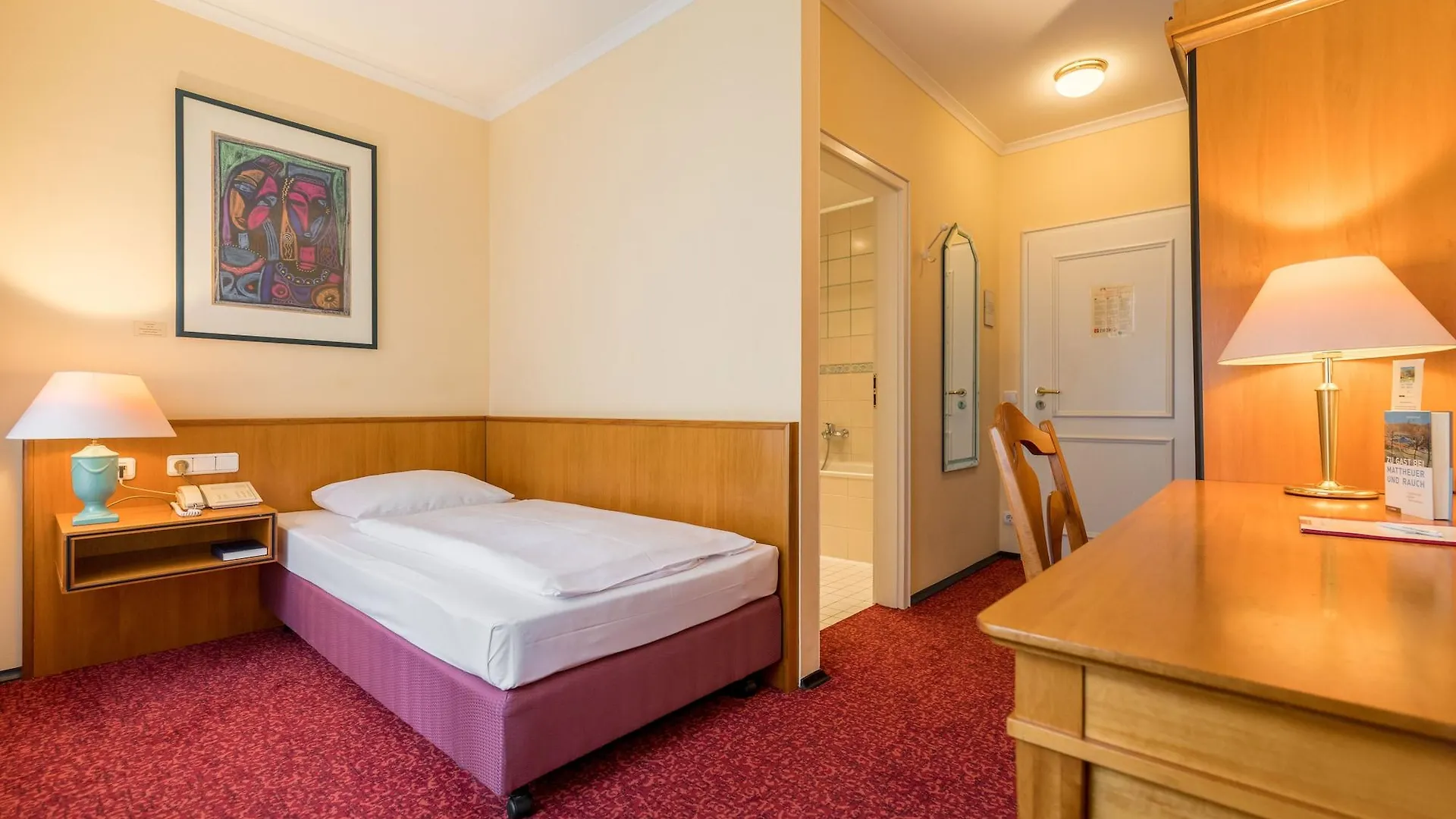 Galerie Hotel Leipziger Hof Germany